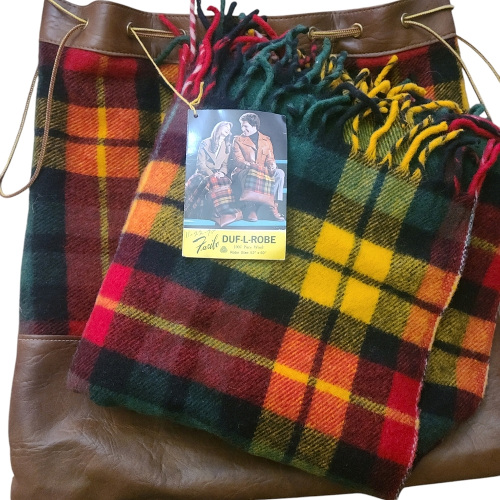 Vintage Faribo Duf- L- Robe New Old Stock 1978 Wool Plaid Leather Bag